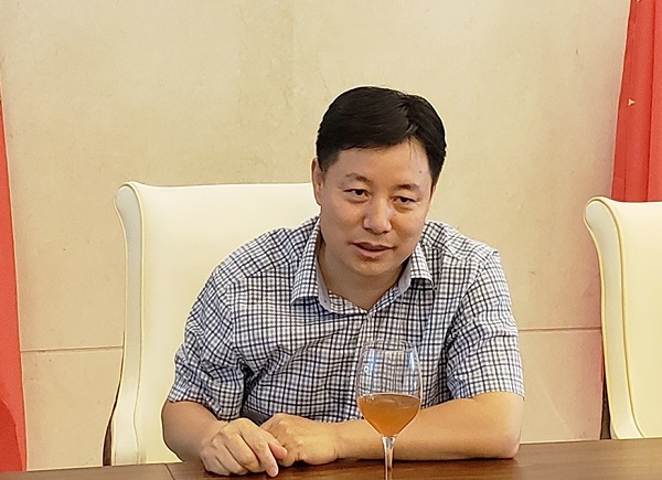 The dialogue between private directors of enterprises was he(图6)