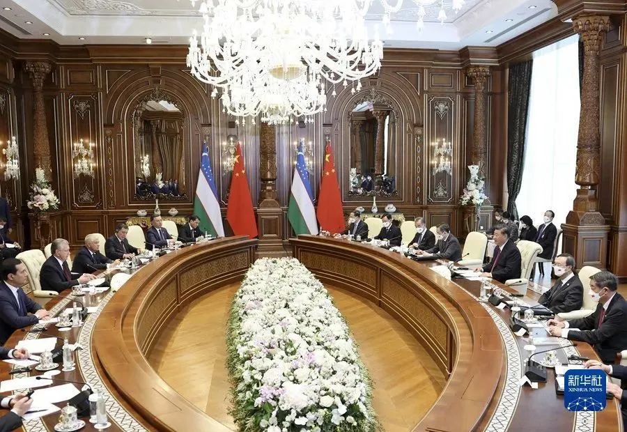 Talks with President Mirziyoyev of Uzbekistan(图4)