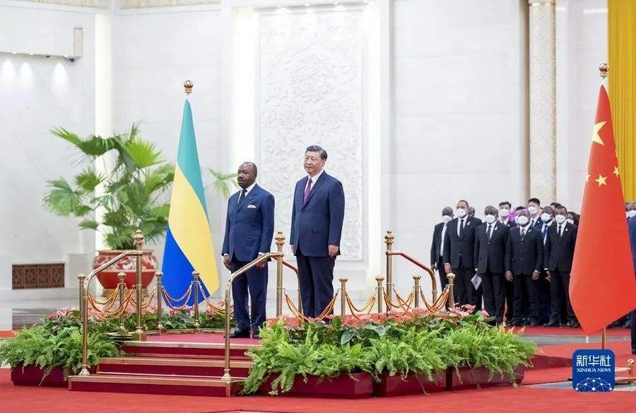 Xi Jinping Holds Talks with Gabonese President Bongo(图4)