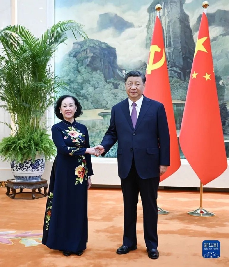General Secretary Xi Jinping Meets with Zhang Shimei(图1)