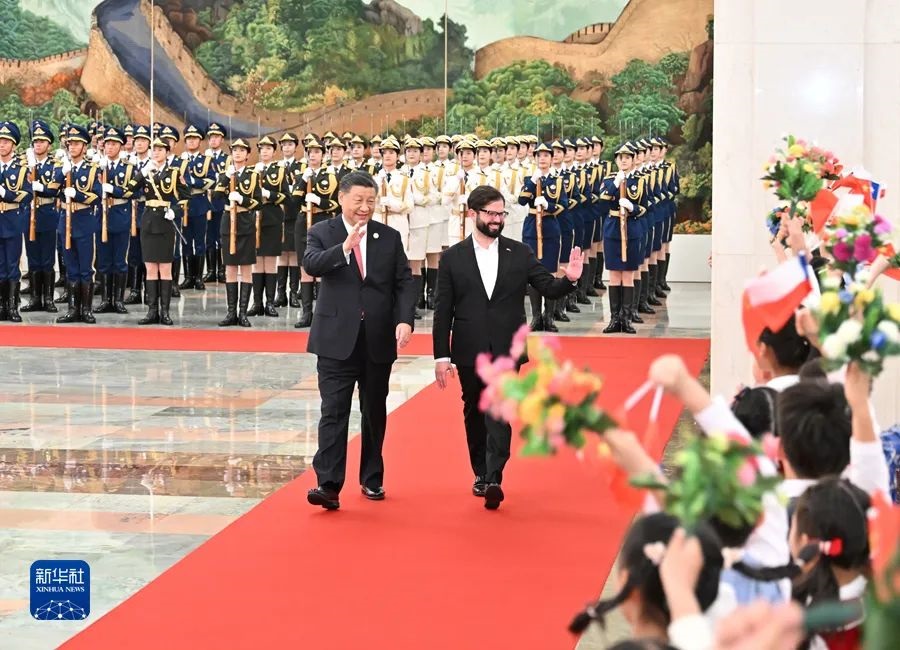 President Xi Jinping meets with Chilean President Boric(图1)