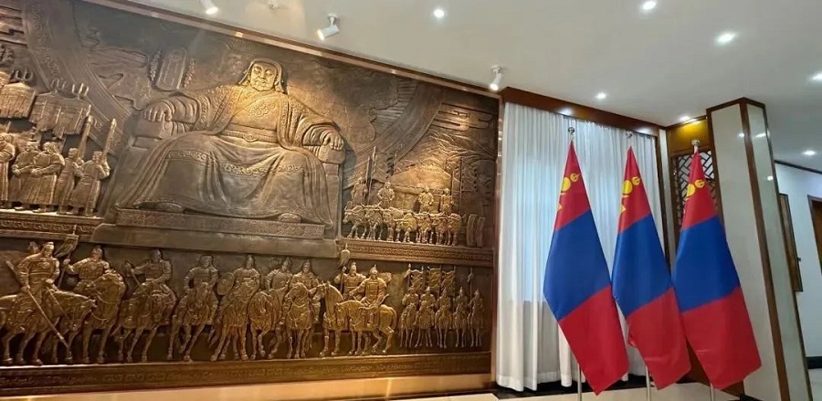 Walked into the Mongolian Embassy in China(图4)