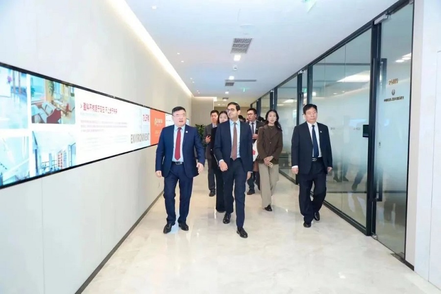 Chinese and Foreign Entrepreneurs Ambassador Dialogue (图7)