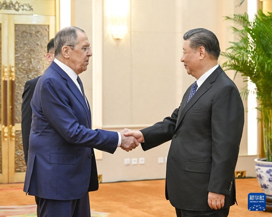 Meets with Russian Foreign Minister Sergey Lavrov(图1)
