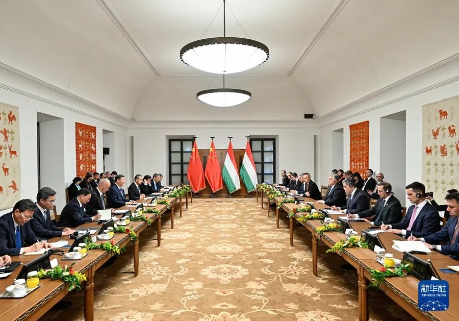 Holds talks with Hungarian Prime Minister Viktor Orban(图2)