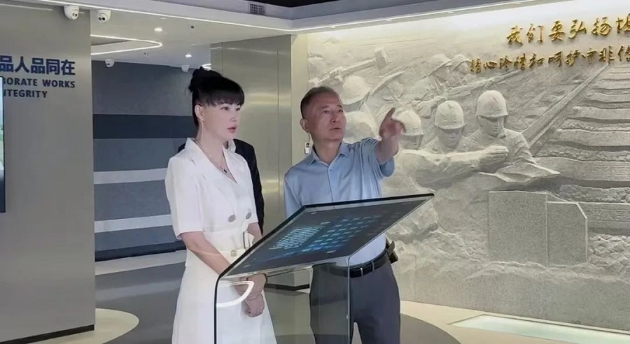 Visits China Civil Engineering Construction Corporation(图10)