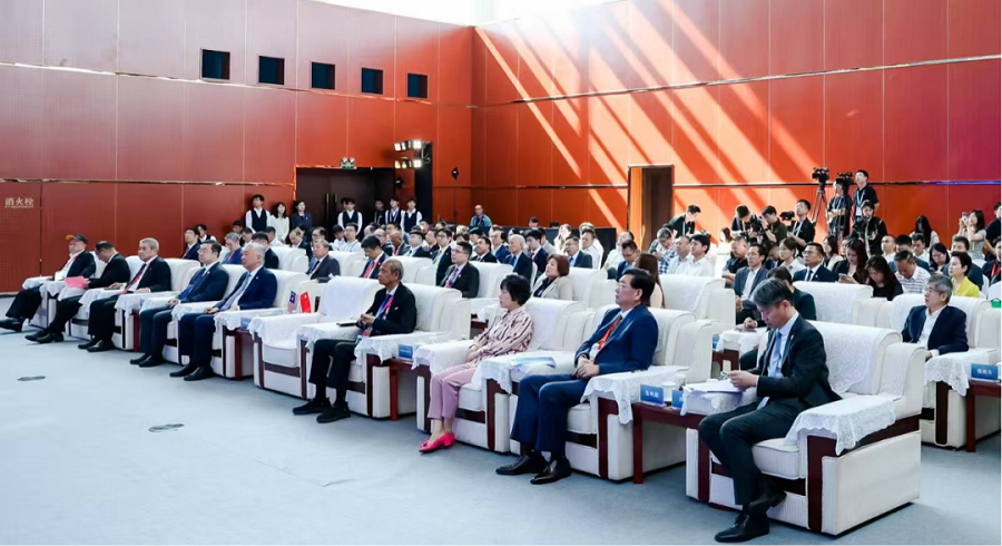 Meeting of the China-Malaysia Joint Business Council(图6)